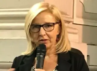 Retribuzioni, Intelligenza artificiale, giornalisti digitali: così si è arenato il Contratto Soldi AI nuove figure Contratto arenato. Alessandra Costante.